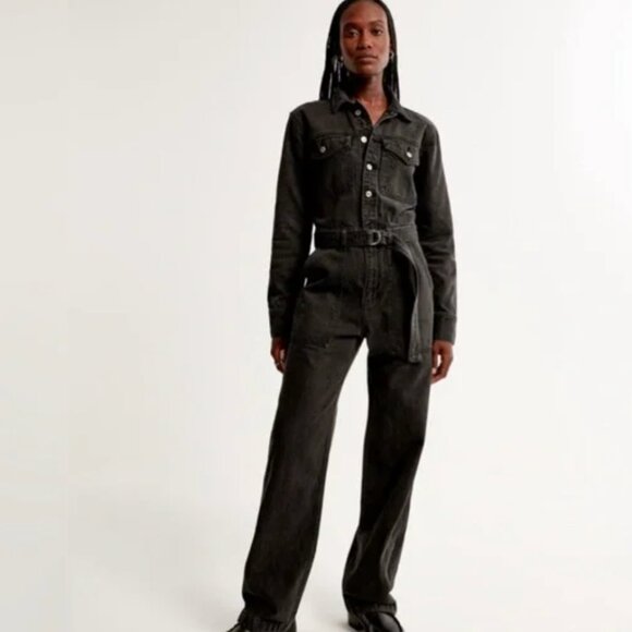 NWT Abercrombie & Fitch Women's Long Sleeve Denim Jumpsuit Black Medium - Picture 3 of 9